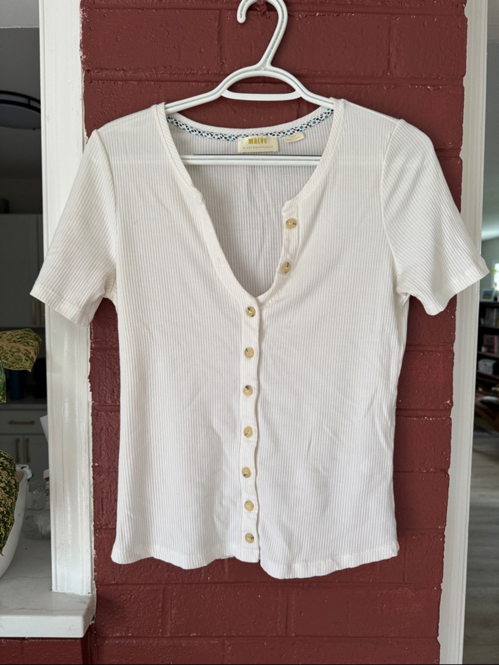 Maeve Anthropologie White Ribbed Button-Front Short Sleeve Top